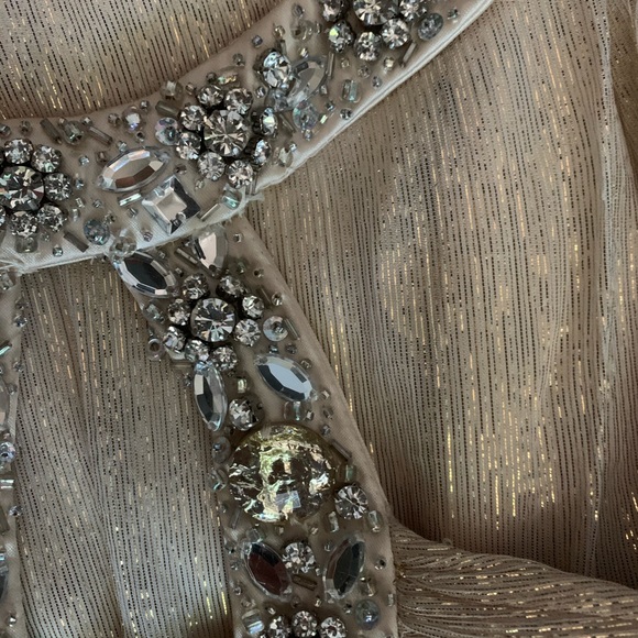 Jovani Gown / Prom / Bridesmaid Dress - Picture 6 of 8